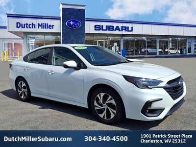 2025 Subaru LEGACY Premium