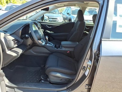 2025 Subaru LEGACY Premium