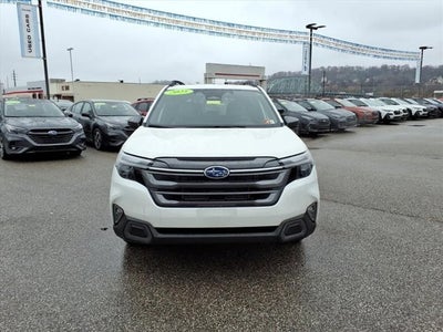 2025 Subaru FORESTER Limited Hybrid