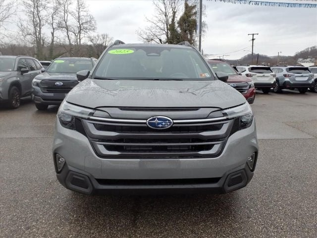 2025 Subaru FORESTER Limited Hybrid