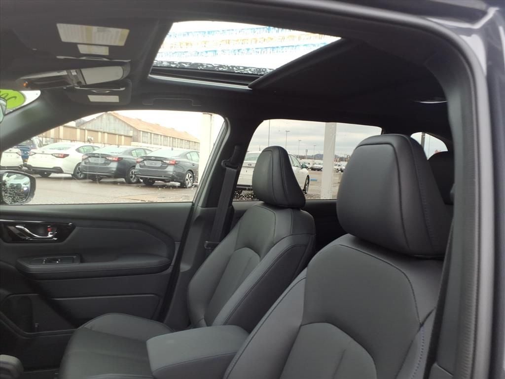 2025 Subaru FORESTER Limited Hybrid