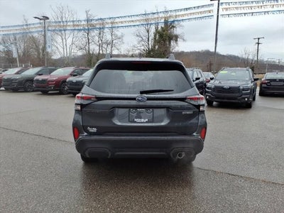 2025 Subaru FORESTER Limited Hybrid