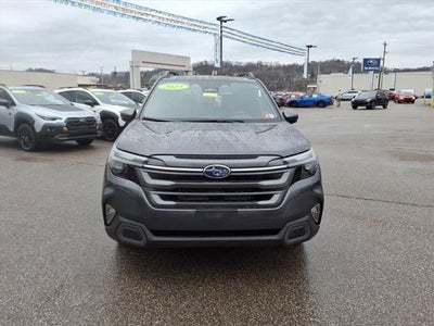 2025 Subaru FORESTER Limited Hybrid