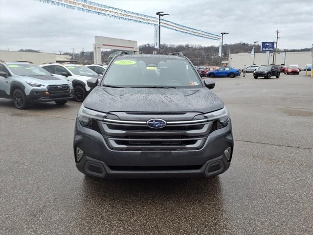 2025 Subaru FORESTER Limited Hybrid