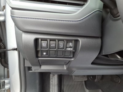 2025 Subaru FORESTER Limited Hybrid