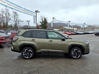 2025 Subaru FORESTER Limited Hybrid