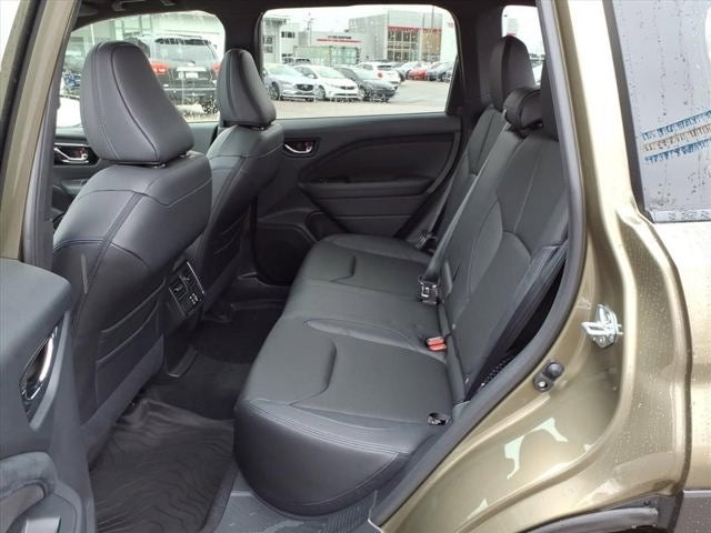 2025 Subaru FORESTER Limited Hybrid