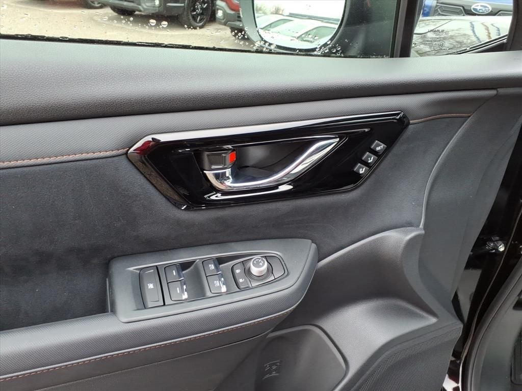 2025 Subaru FORESTER Touring Hybrid