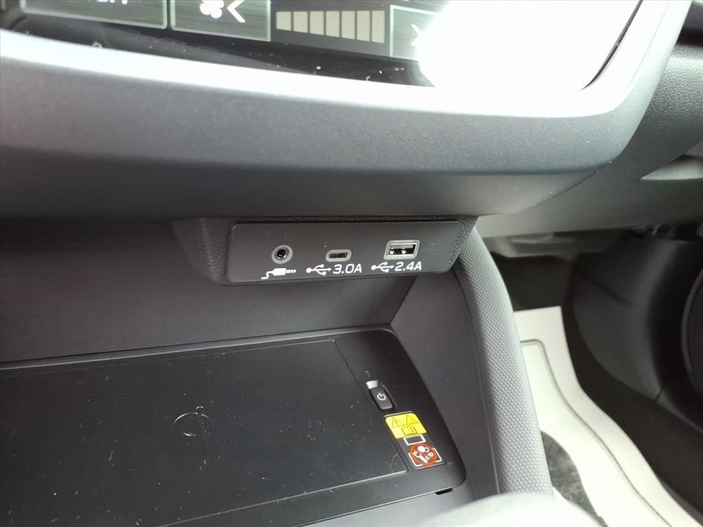 2025 Subaru FORESTER Touring Hybrid