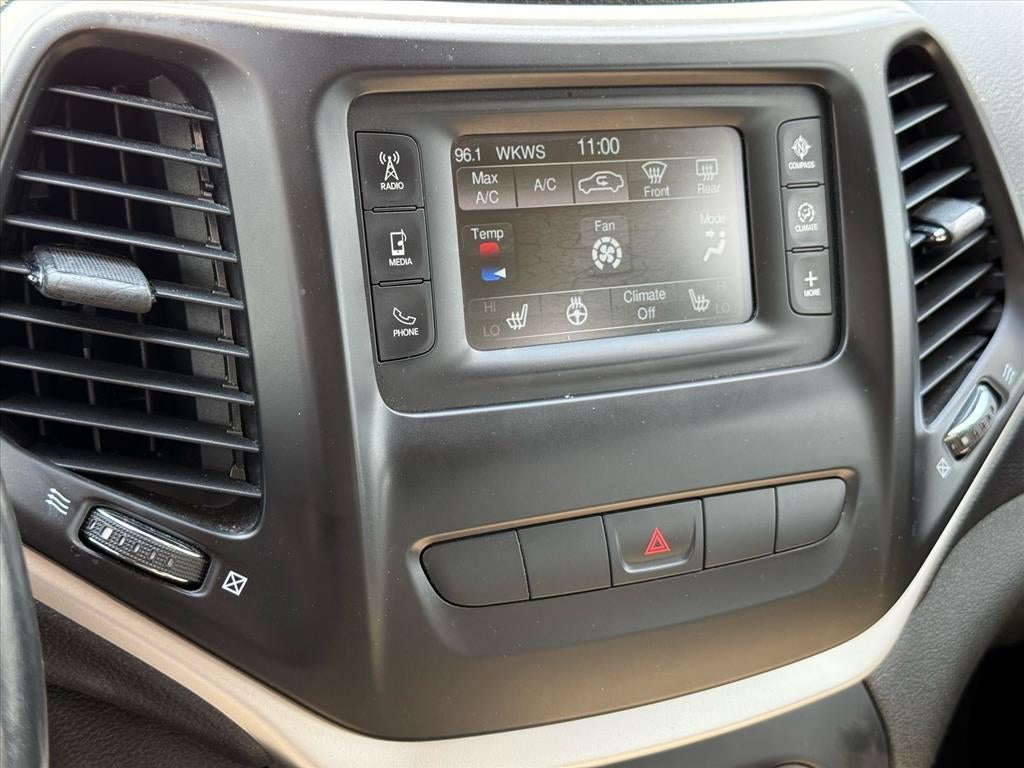 2015 Jeep Cherokee Sport