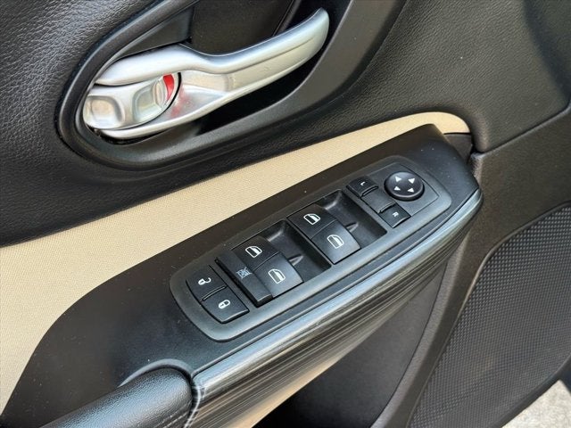 2015 Jeep Cherokee Sport