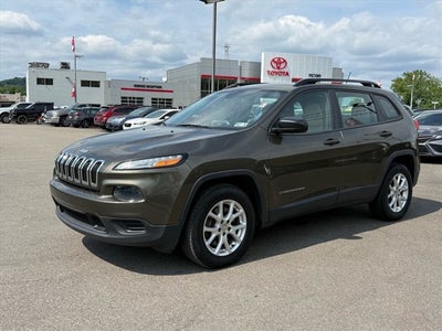2015 Jeep Cherokee Sport