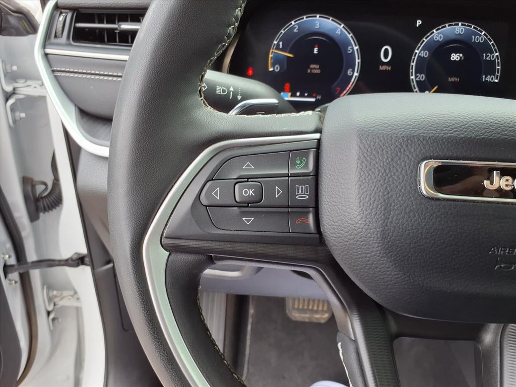 2025 Jeep Grand Cherokee Laredo X