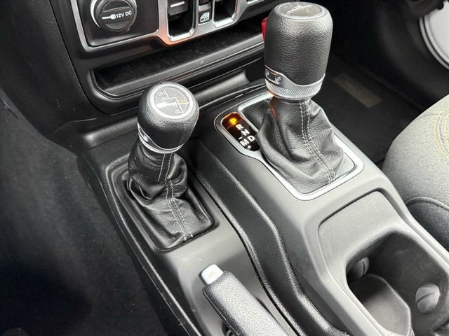 2025 Jeep Gladiator Nighthawk