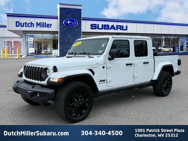 2025 Jeep Gladiator Nighthawk