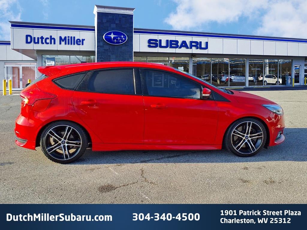 2017 Ford Focus ST