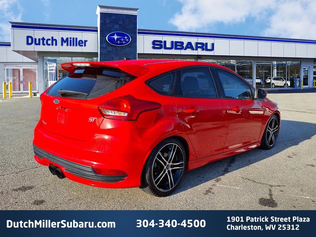 2017 Ford Focus ST