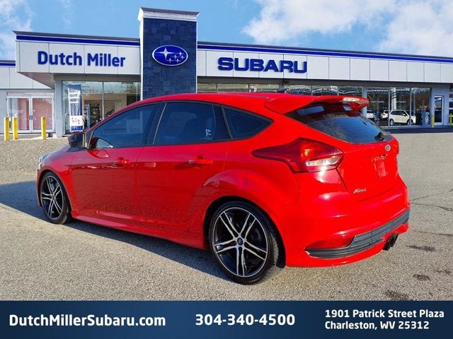 2017 Ford Focus ST