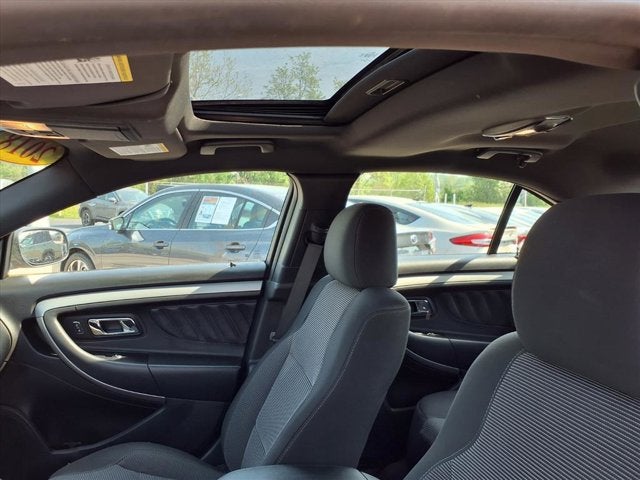2018 Ford Taurus SEL