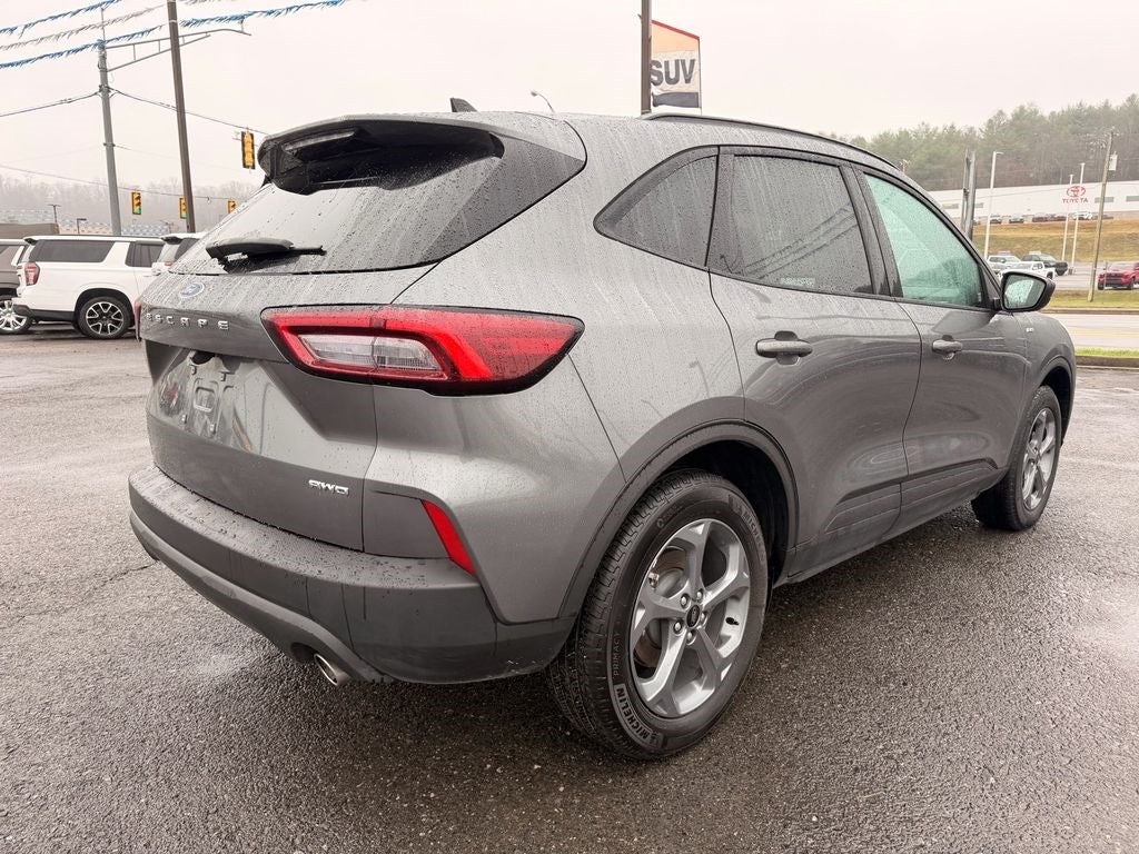 2025 Ford Escape ST-Line