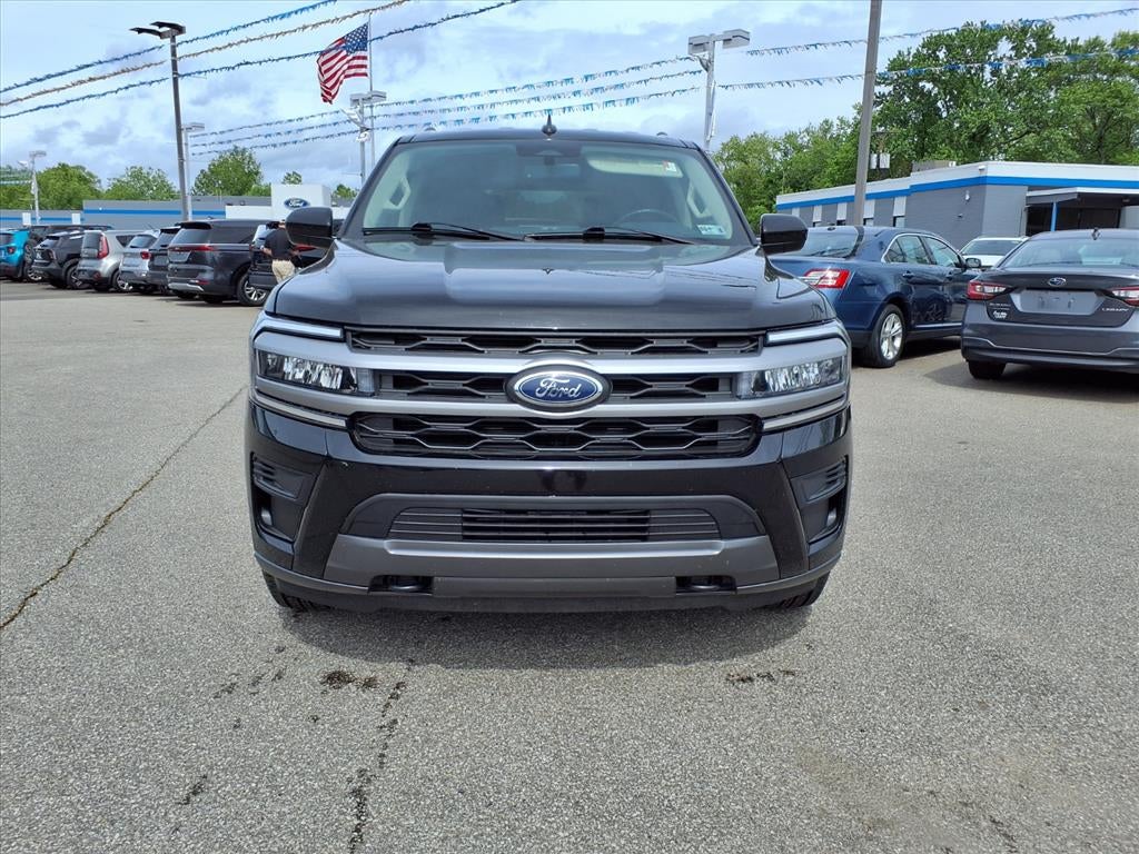 2022 Ford Expedition MAX XLT