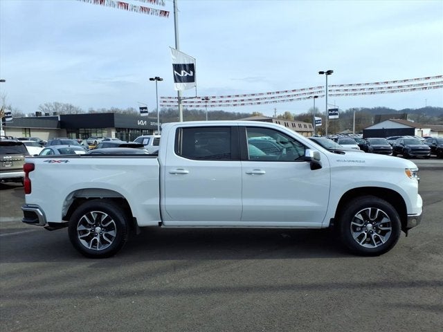 2023 Chevrolet Silverado LT