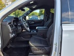 2023 GMC Yukon XL SLE