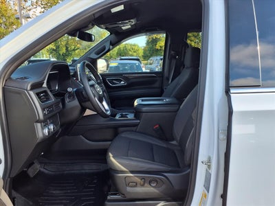 2023 GMC Yukon XL SLE