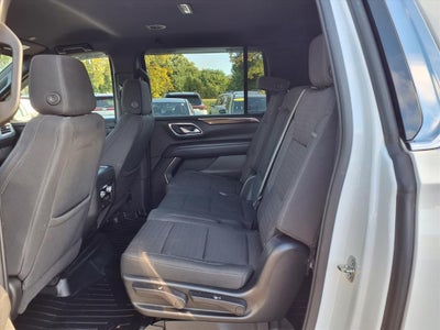 2023 GMC Yukon XL SLE