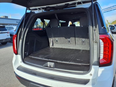 2023 GMC Yukon XL SLE