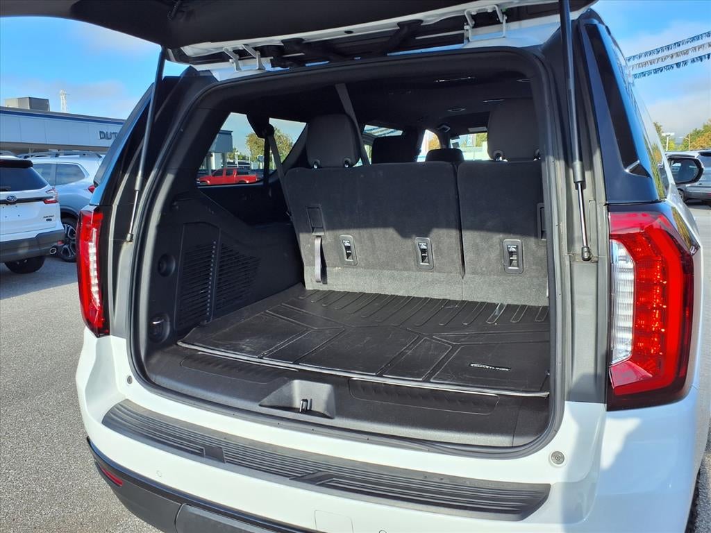 2023 GMC Yukon XL SLE
