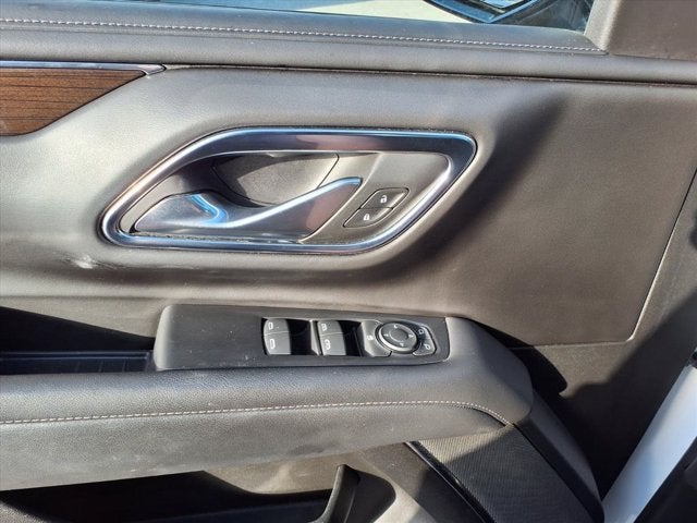 2023 GMC Yukon XL SLE