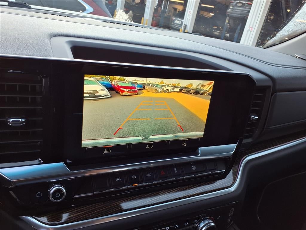 2025 GMC Sierra Elevation