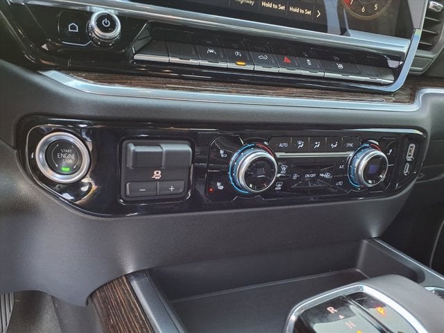 2025 GMC Sierra Elevation