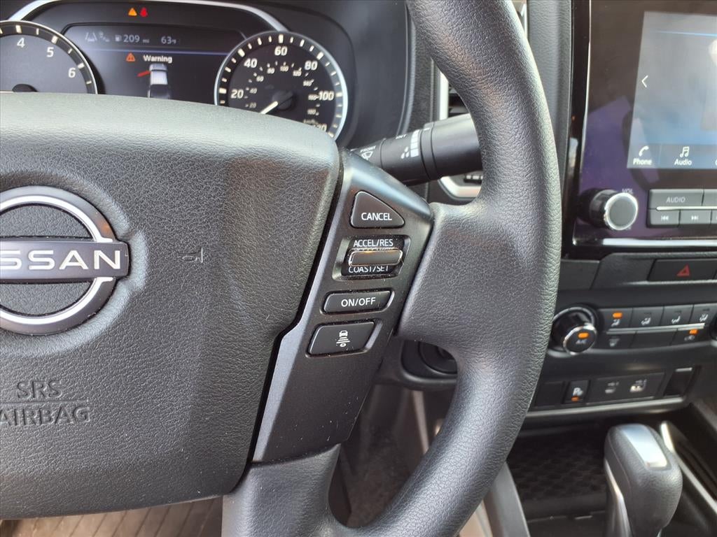 2023 Nissan Frontier SV