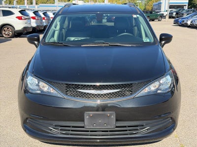 2020 Chrysler Voyager LXI