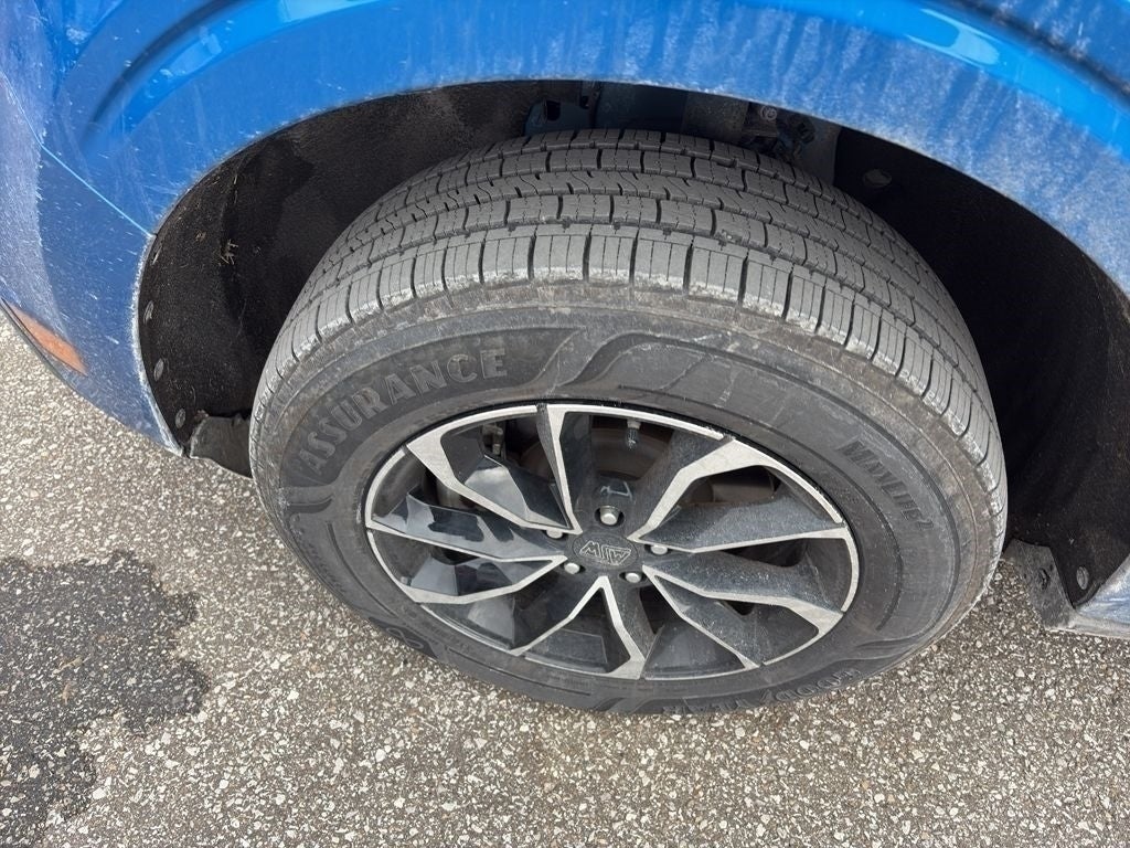 2022 Ford Maverick XL