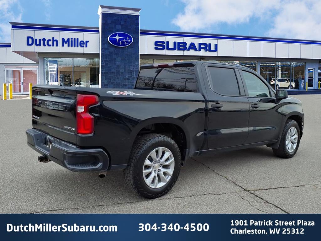 2022 Chevrolet Silverado Custom