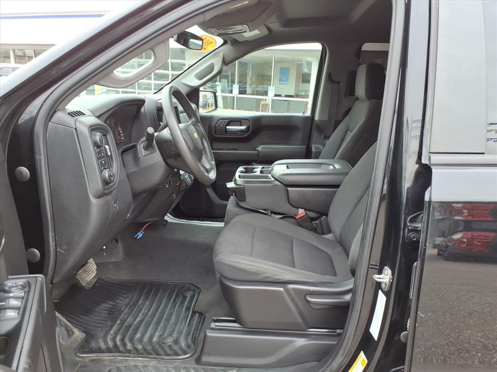 2022 Chevrolet Silverado Custom