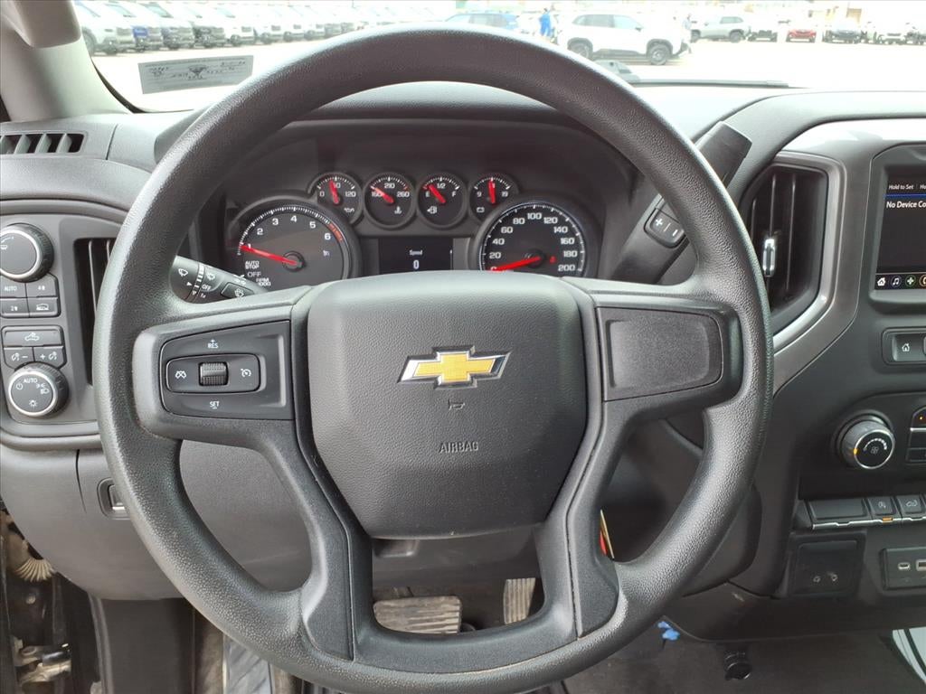 2022 Chevrolet Silverado Custom