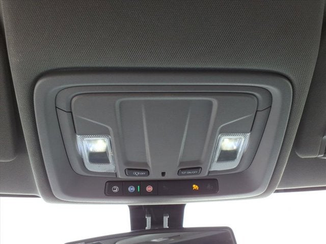 2022 Chevrolet Silverado Custom