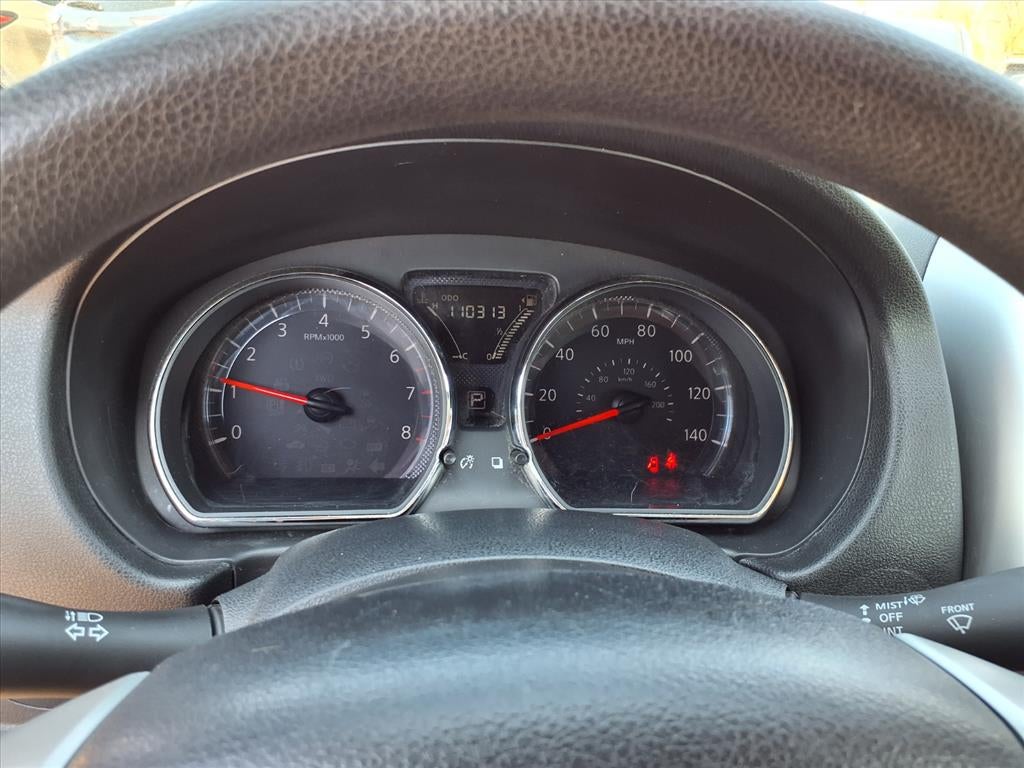 2015 Nissan Versa SV