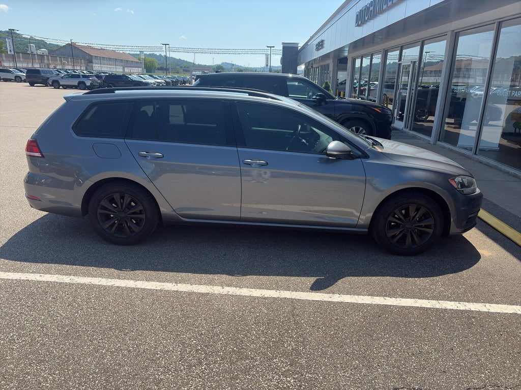 2018 Volkswagen Golf SportWagen S