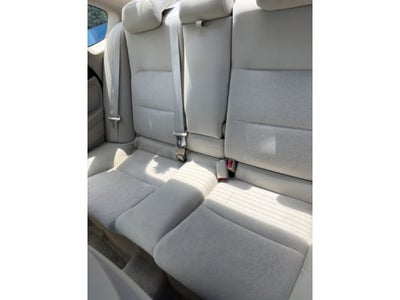 2008 Subaru Legacy i