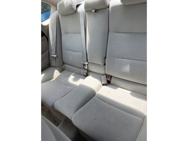 2008 Subaru Legacy i
