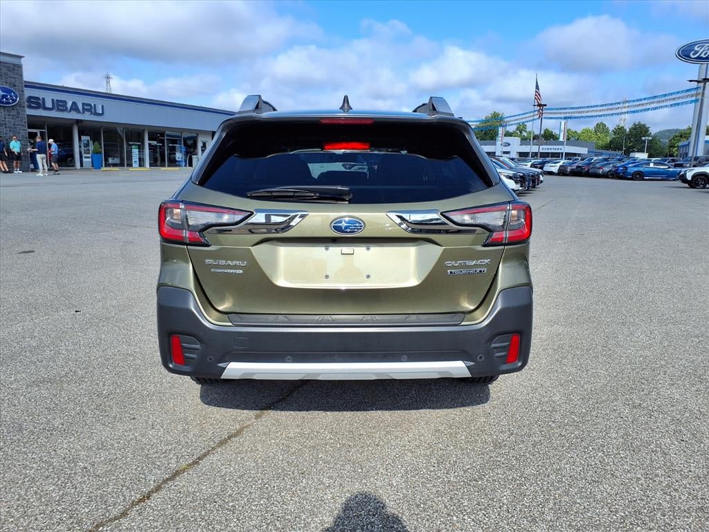 2022 Subaru Outback Touring XT