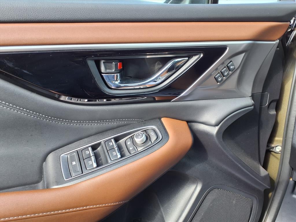 2022 Subaru Outback Touring XT