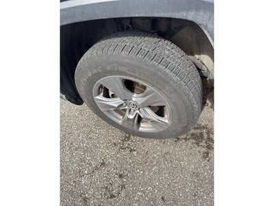 2023 Toyota RAV4 Hybrid Hybrid XLE