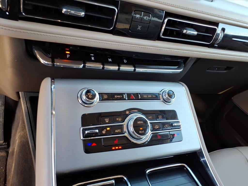 2023 Lincoln Aviator Standard