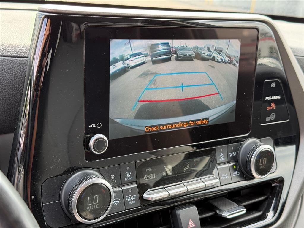 2023 Toyota Highlander Hybrid Hybrid LE